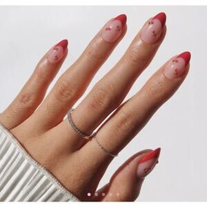 NIB - Glamnetic New Juicy Drop Collection - Cherry Bomb